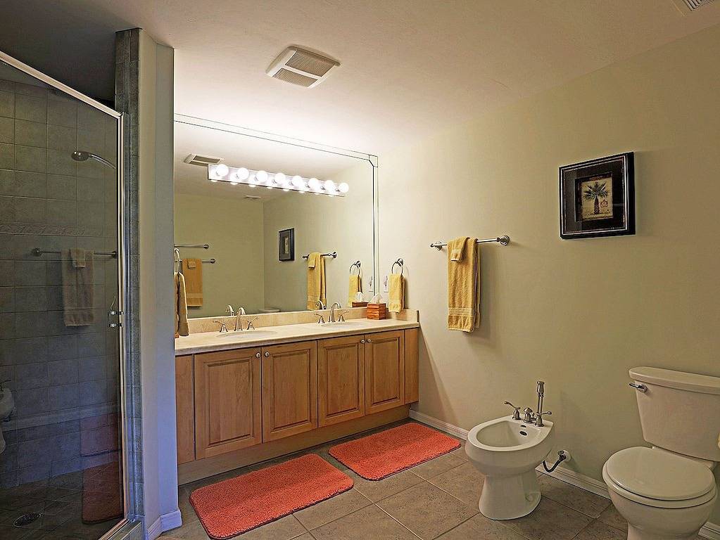 Ganze Wohnung, Ferienwohnung wenige Minuten vom Strand. Ruhige und zentrale Lage in Bellamar at Beachwalk, Iona