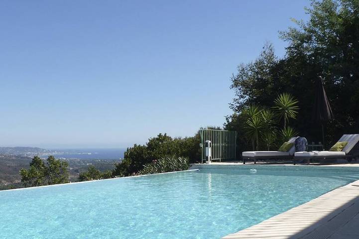 Chalet para 10 personas, con jardín - 1