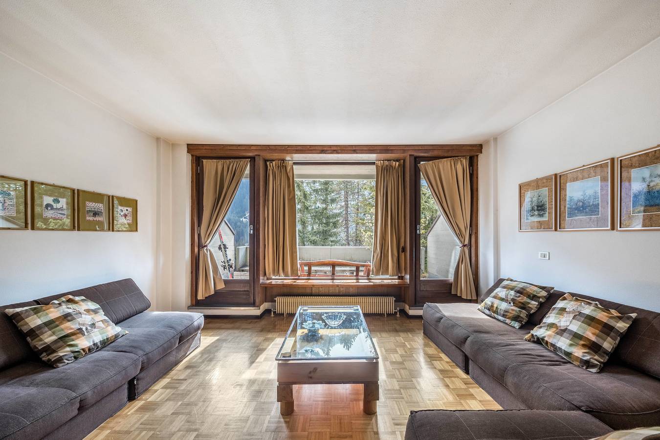 Geheel appartement, Appartement 'Vista sulla Vallata' met balkon & Wifi in Campestrin, Mazzin