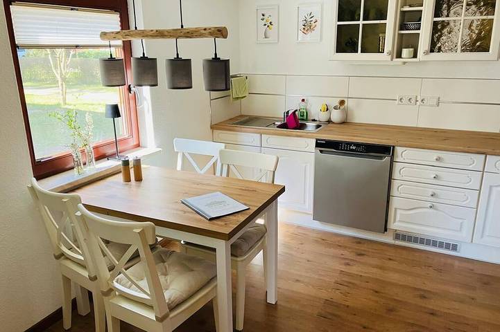 Ferienhaus für 4 Personen, mit Terrasse und Garten - 1