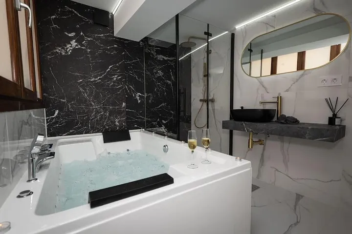 Appartement de vacances pour 2 personnes, avec jacuzzi - 1