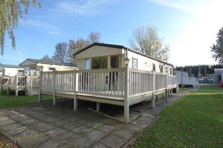 Static caravan for 7 people in Skegness
