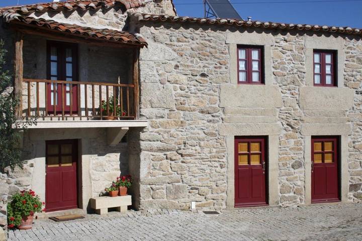 Casa rural para 5 personas, con Terraza y Vistas en Miranda do Douro