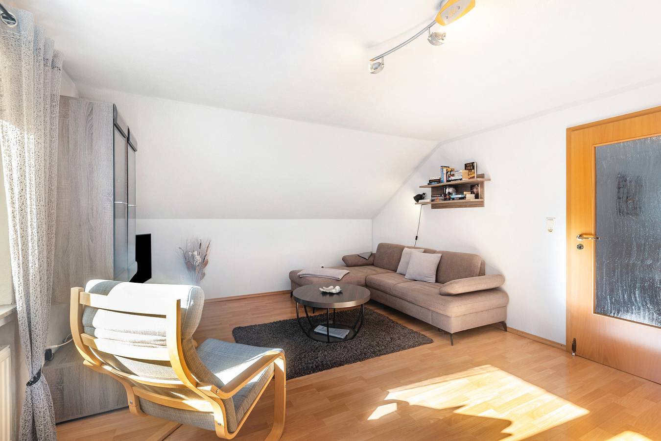 Appartement entier, Appartement 'Zweite Heimat' avec balcon et Wi-Fi in Schmallenberg, Arrondissement du Haut-Sauerland