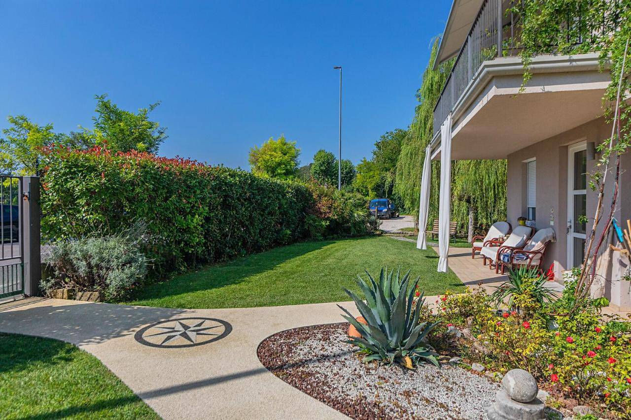 Mimosa Apartments in Soiano del Lago, Gardasee-Berge