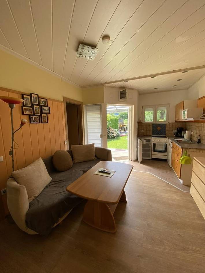 Ferienwohnung für 5 Personen, mit Garten und Ausblick sowie Pool und Seeblick, kinderfreundlich in Villach - 2