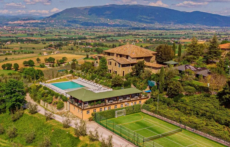 Appartamento vacanze per 4 persone, con giardino e panorama nonché piscina e sauna, con animali domestici - 1