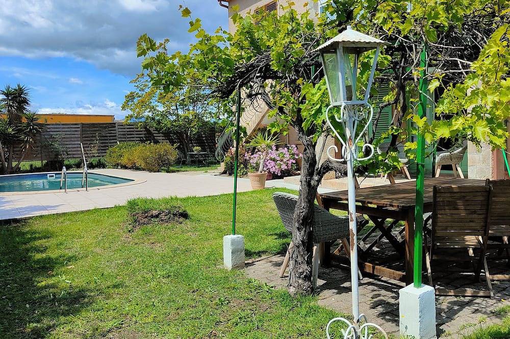Casa Augustinu : le Charme et le Confort D'une Maison de Famille Près de mer in Aléria, Corte und Umgebung