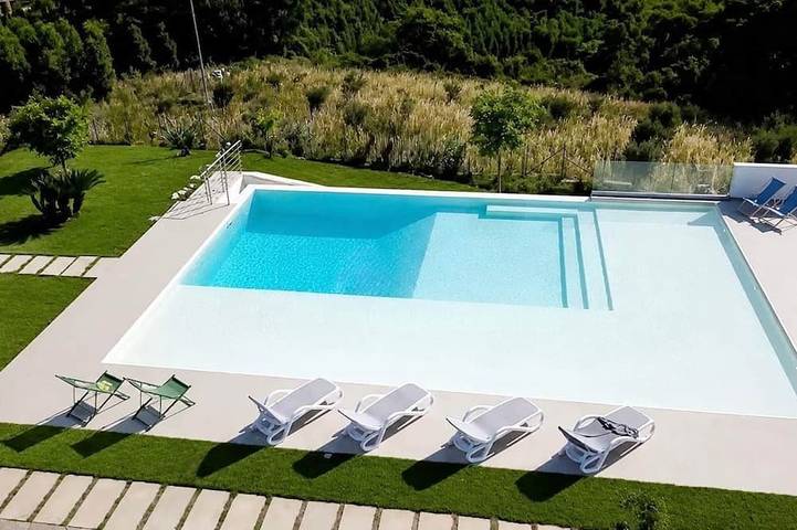 Casa vacanza per 7 persone, con giardino e idromassaggio nonché piscina - 1