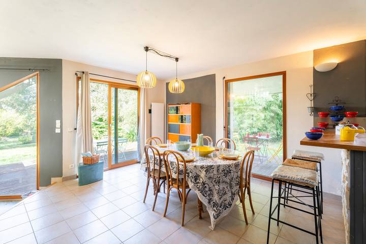 Location de vacances pour 7 personnes, avec terrasse et jardin à Ploeren - 4