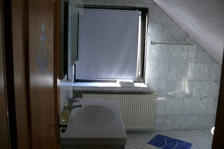 Ganze Wohnung, 2 Zimmer, Küche, Bad (Vollausstattung), Terrasse in Weiskirchen, Saar-Nahe-Bergland