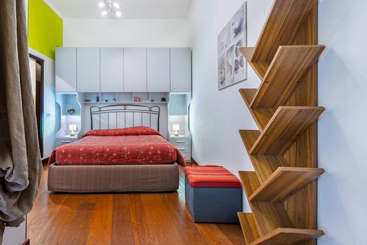 Ganze Wohnung, Ferienwohnung für 2 Personen mit Balkon/Terrasse in Castello (Cagliari), Cagliari