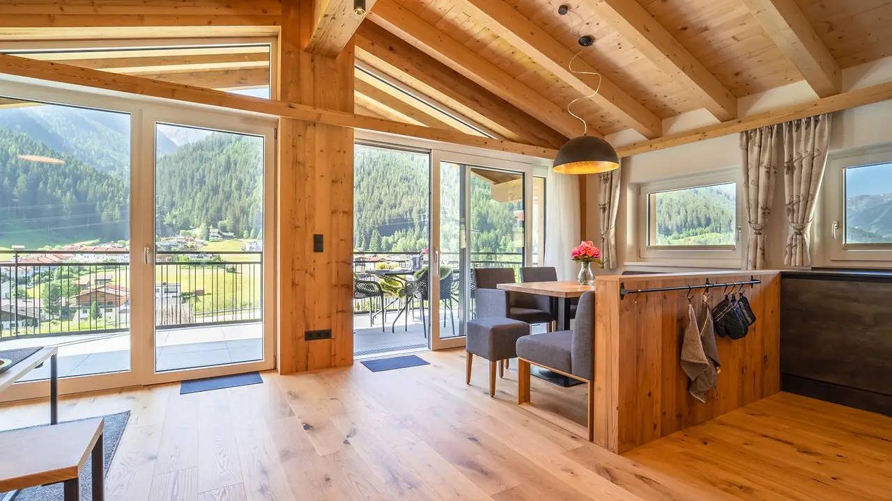 Geheel vakantieappartement, Ferienwohnung für 4 Personen (70 m²) in St. Anton am Arlberg in Lechtal Alps, Pettneu am Arlberg
