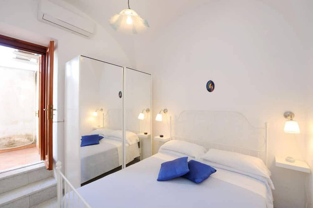Appartamento intero, Conca \"L' Ancora\" Amalfi Coast with sea view in Conca dei Marini, Costiera amalfitana