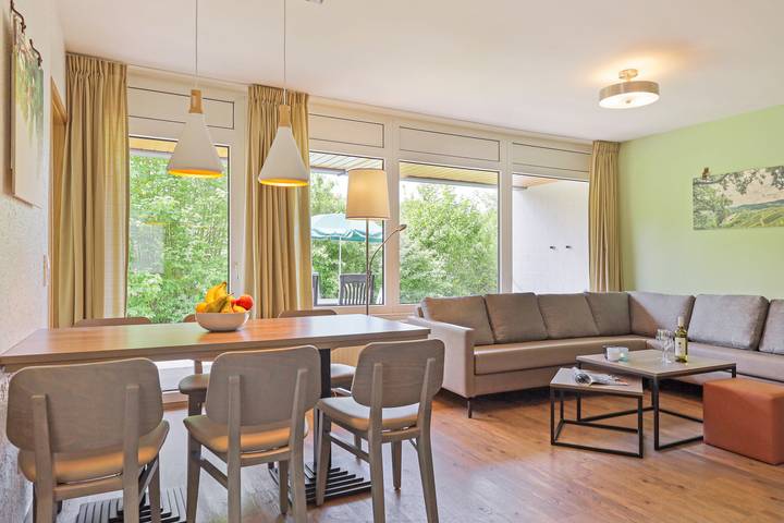 Bungalow für 6 Personen, mit Balkon/Terrasse und Terrasse in Leiwen