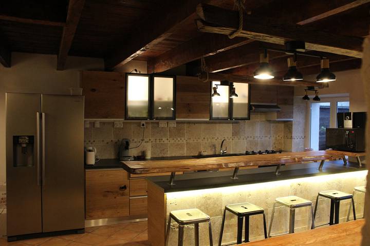 Gîte pour 15 personnes, avec piscine ainsi que jardin et terrasse à Granville - 4