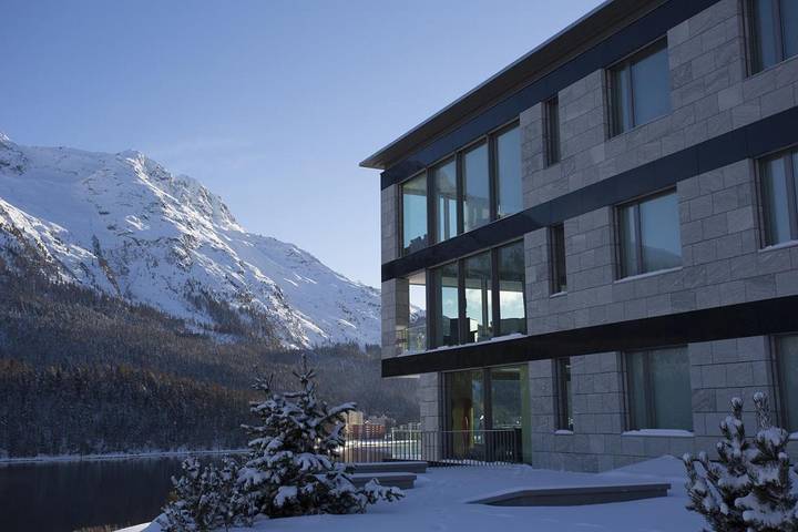 Chambre d’hôte pour 10 personnes, avec jardin et terrasse ainsi que vue et sauna, animaux acceptés à St. Moritz - 2
