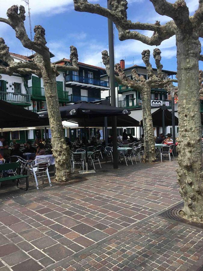 Bateau pour 4 personnes, avec terrasse et vue dans Grande Plage (Hendaye) - 4