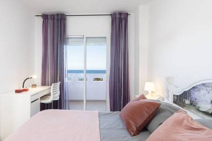 Appartement entier, Appartement de vacances pour 5 personnes avec piscine in Playa de Arriba o Las Bajas (Güímar), Güímar