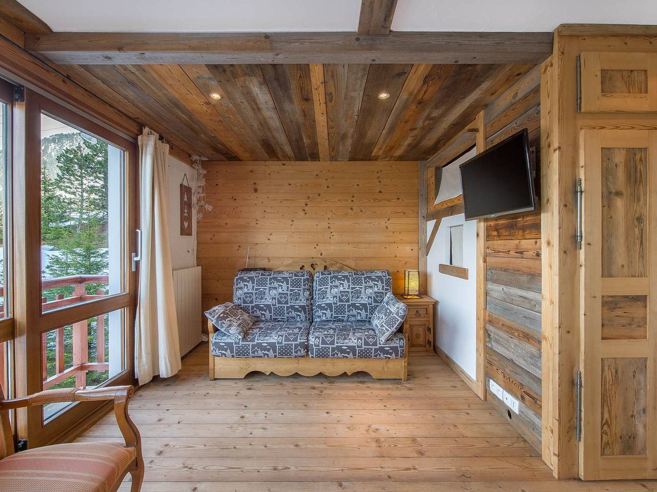 Ganzes Studio, Renovierte Wohnung mit offener Küche, Balkon und direktem Pisten Zugang in Courchevel 1650 (Moriond), Saint-Bon-Tarentaise