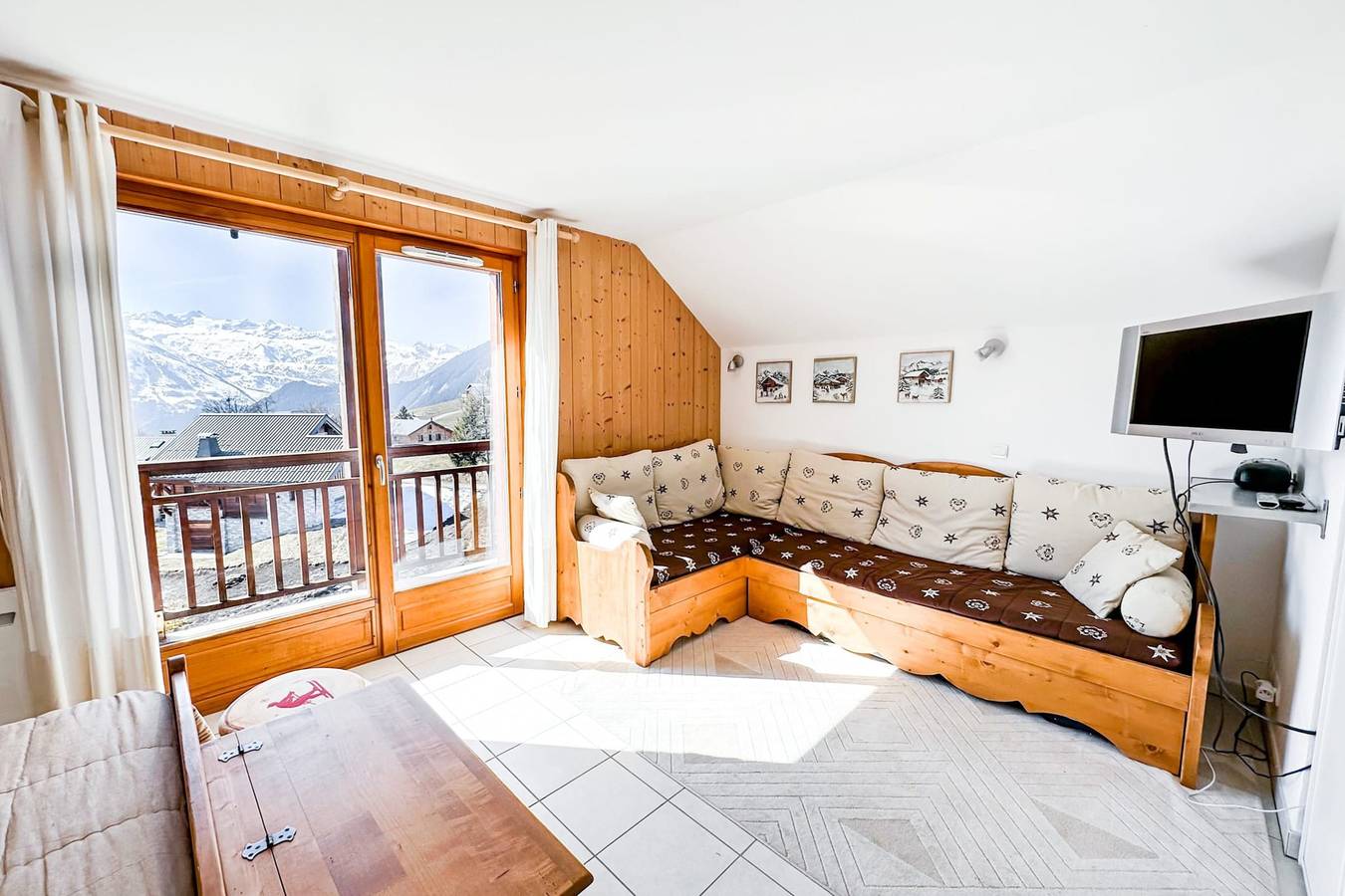 Ganze Wohnung, Le Front de Neige – 12 Guests, Albiez in Col du Mollard, Albiez-Montrond
