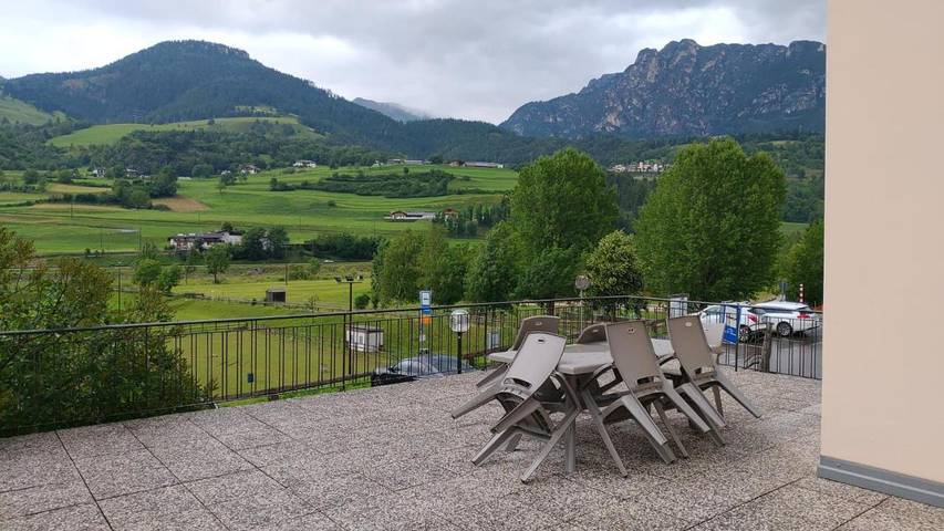 Ferienwohnung für 7 Personen, mit Terrasse und Ausblick, mit Haustier