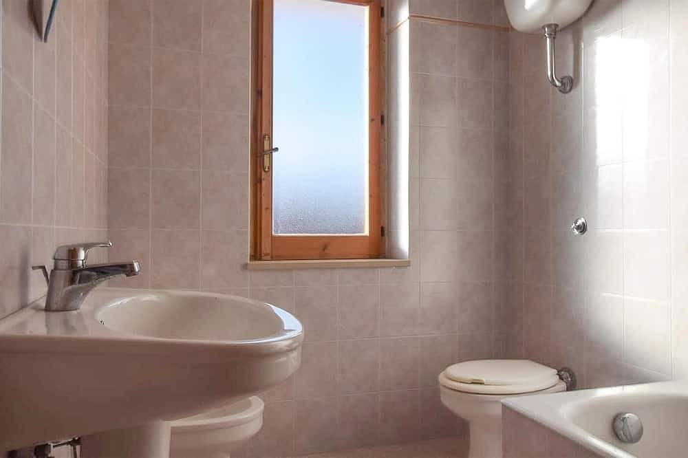 Appartement entier, Bel appartement à Badolato Marina in Badolato, Province de Catanzaro