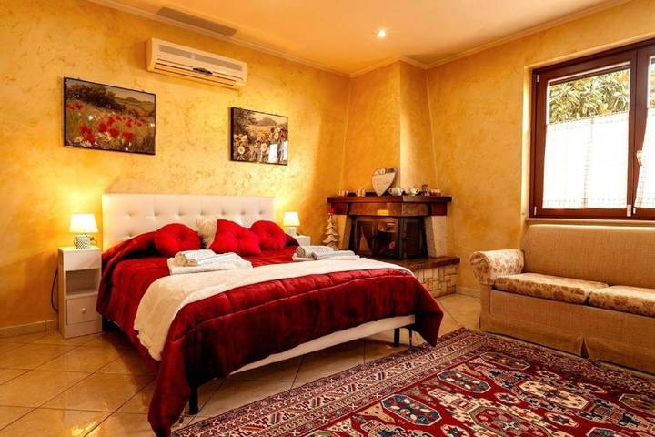 Cottage pour 2 personnes, avec jardin et vue, animaux acceptés à Isola del Liri