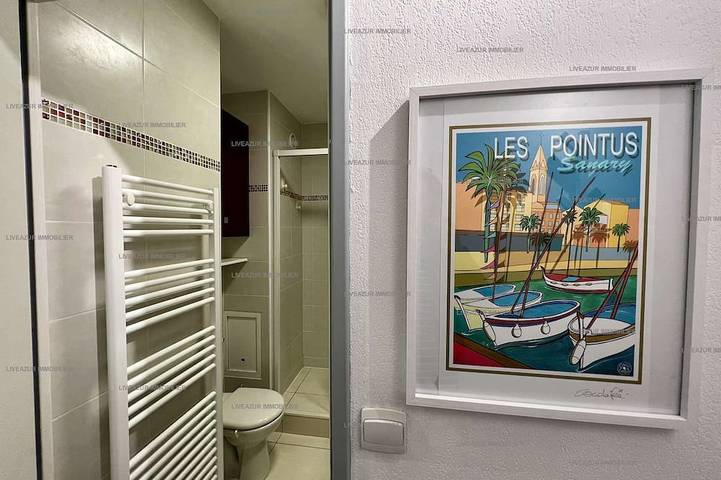 Ganze Wohnung, Renoviertes Studio in Residenz mit Swimmingpool für 4 Personen in Sanary-sur-Mer, Mittelmeerküste (Frankreich)