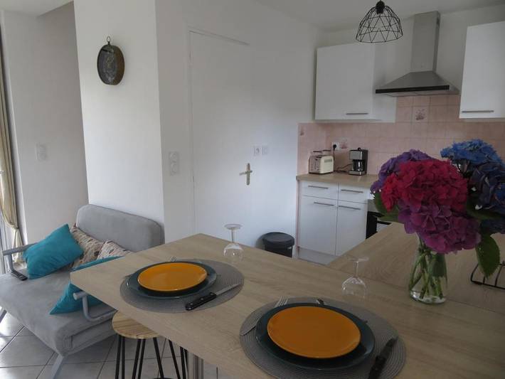 Location de vacances pour 3 personnes, avec jardin et vue à Pluneret - 2