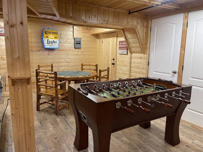 Log cabin for 8 people, with balcony in Red River