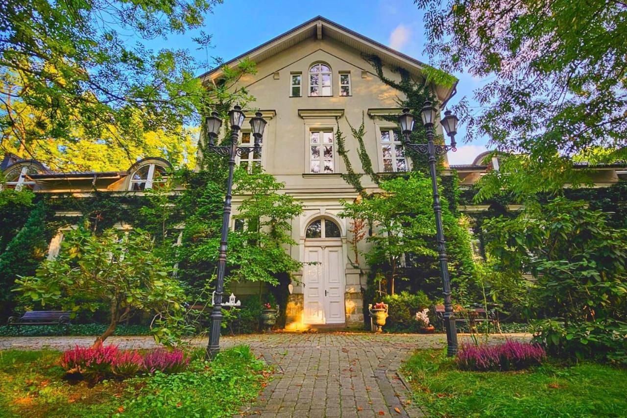 Kasztanowy Dwór in Cieszyn, Beskidy