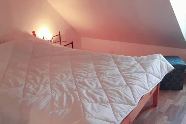 Location de vacances pour 8 personnes, avec Balcon/Terrasse ainsi que Terrasse et Jardin à Cézy - 3