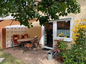 Ferienhaus für 5 Personen, mit Terrasse und Garten, kinderfreundlich in Waren (Müritz)