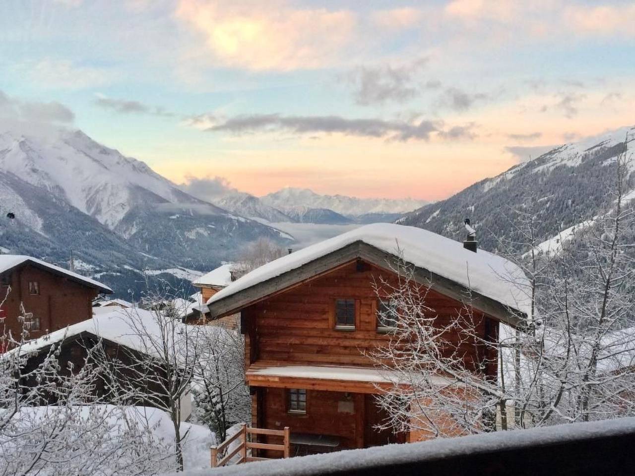 Chalet Domino in Bellwald, Goms