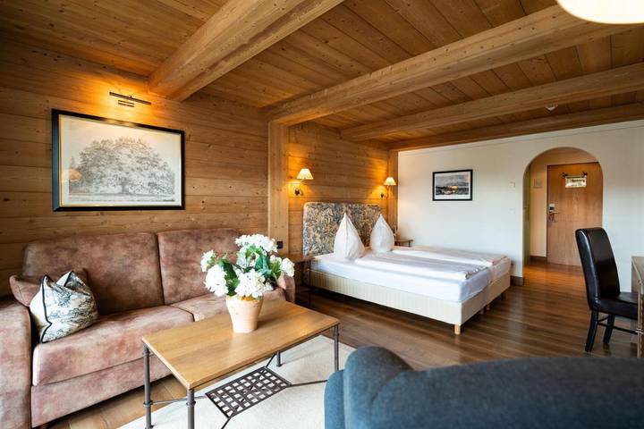 Hotel für 2 Personen, mit Balkon und Terrasse sowie Ausblick in Holzkirchen - 2