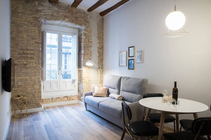 Ganze Wohnung, Primero D - 1D - Apartamentos Almada - Plaza del Pilar in Saragossa, Saragossa Provinz
