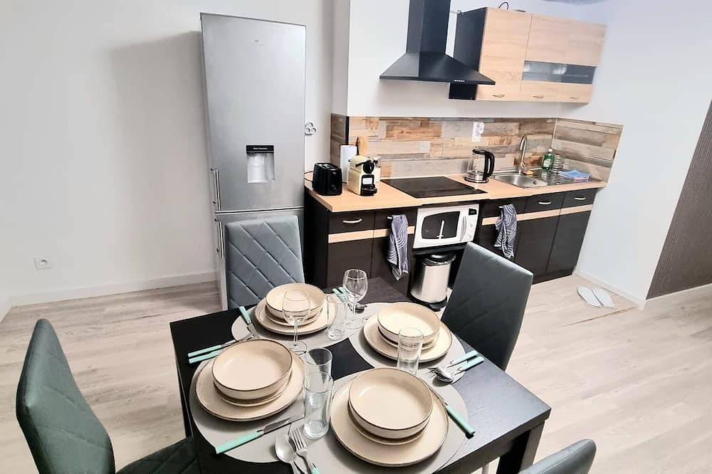 Appartement entier, Appartement neuf in Rive-de-Gier, Parc Naturel Régional du Pilat