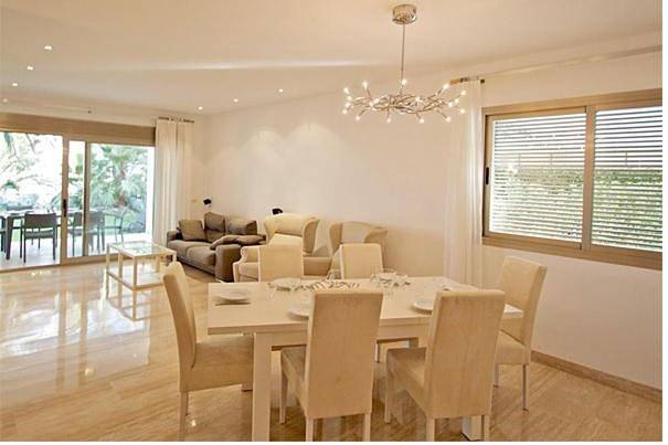 Villa Saturn in Playa de Alcúdia, Alcúdia