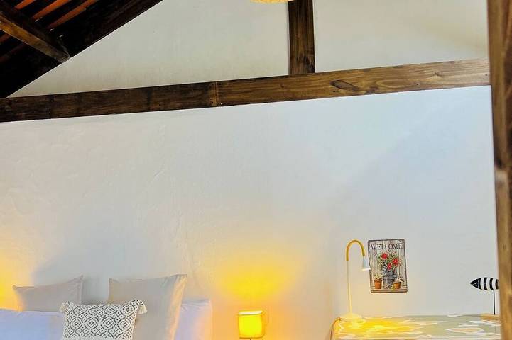 Charming Little Home Terrace with wonderful ocean and mountain views. Fast Wi-Fi in Realejo Alto, Los Realejos