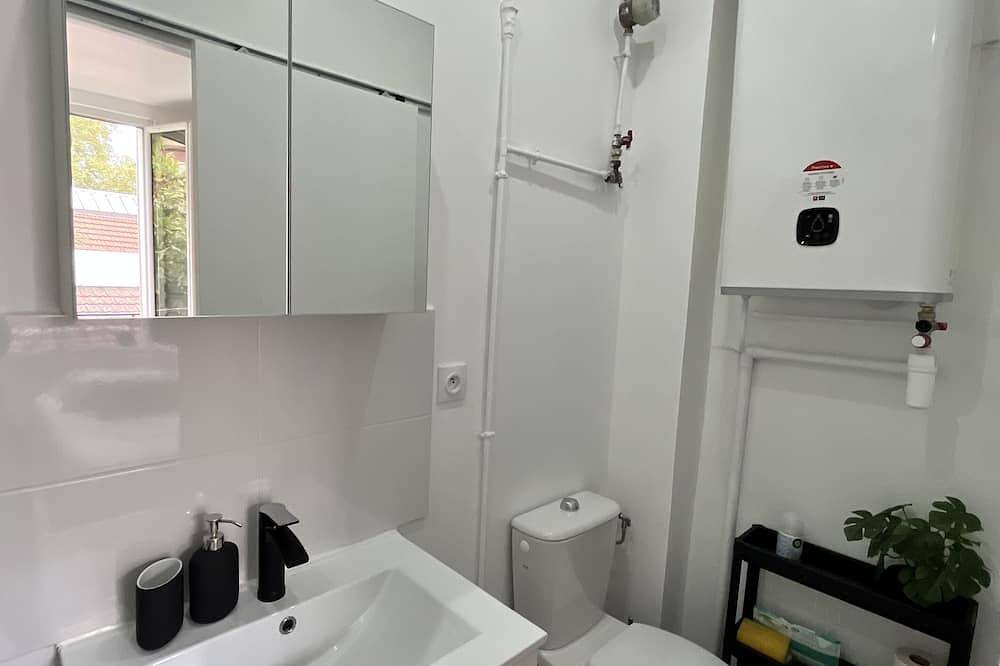 Entire apartment, Charmant Duplex au Calme et Entièrement Rénové Près de Paris in Asnières-sur-Seine, Hauts-de-Seine