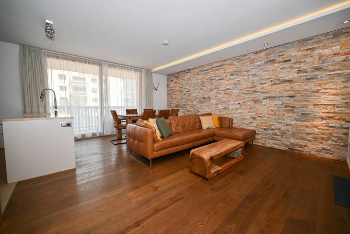 Geheel appartement, Zell City Exclusive Lodges Top 3, balcony in Zell am See (Stad), Zell am See