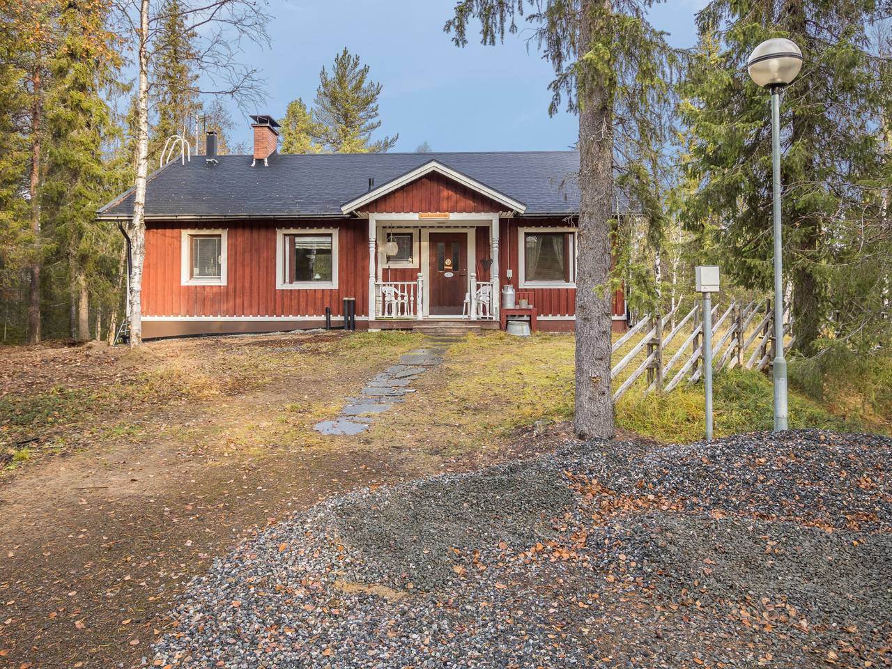 Kesänkilehto in Äkäslompolo, Finska Lappland