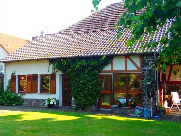 Ferienhaus für 4 Personen, mit Garten in Mücke