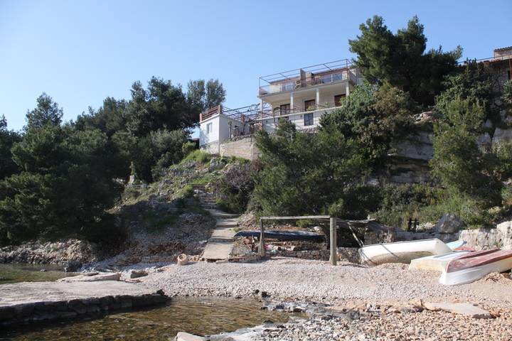 Ferienwohnung für 8 Personen, mit Balkon/Terrasse auf Hvar - 4