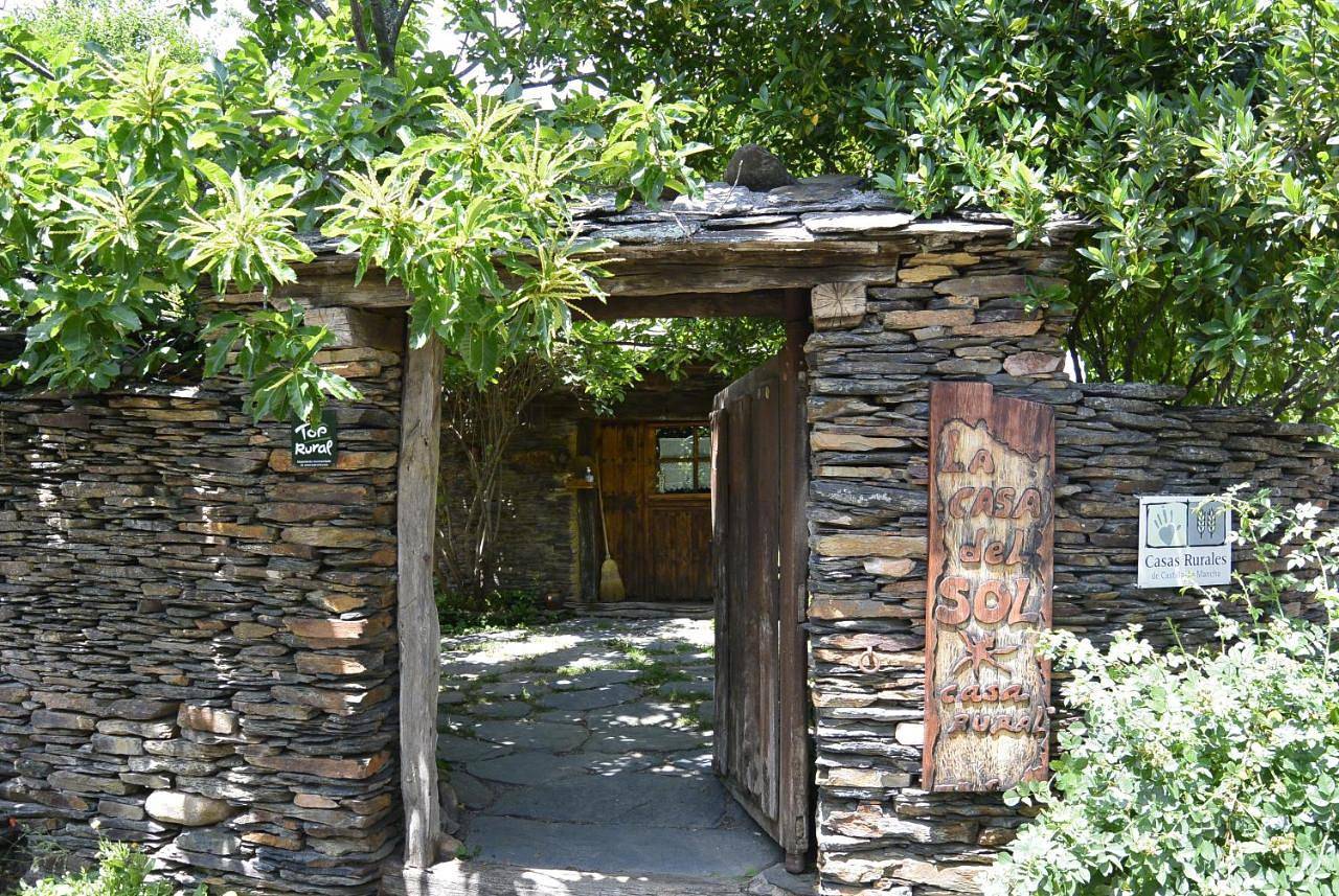 Casa Rural La Casa Del Sol in Campillo de Ranas, Sierra De Ayllón