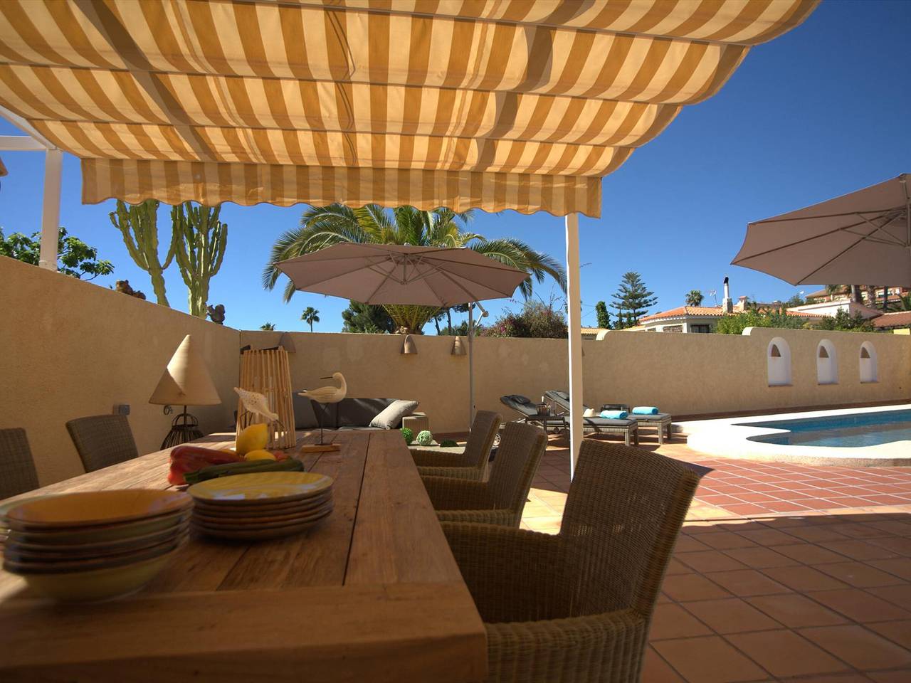 Casa moderna con piscina privada y aire acondicionado, cerca de playas de Benidorm in La Nucía, Costa Blanca