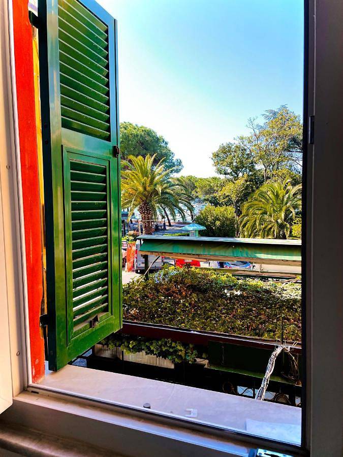 Ferienwohnung für 4 Personen, mit Ausblick in Lerici