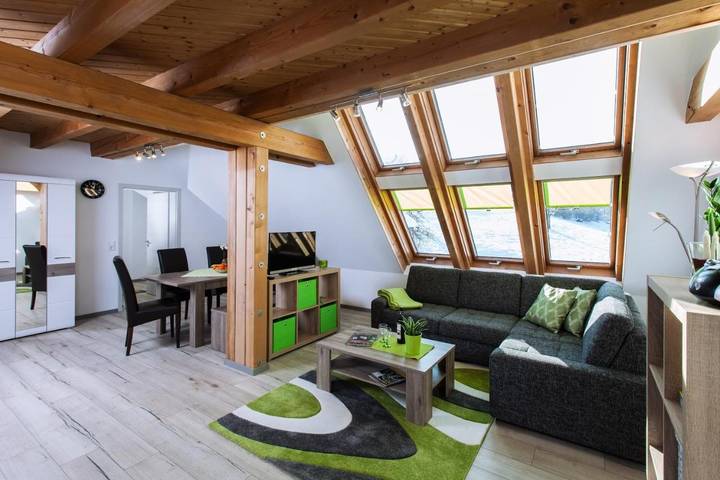 Gîte pour 6 personnes, avec vue et jardin à Schramberg - 2