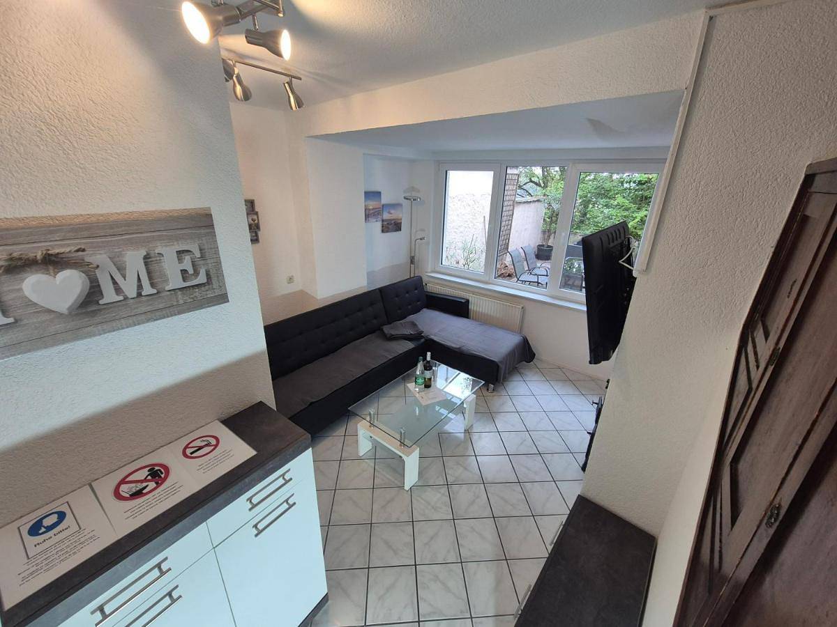Ganze Wohnung, Two-Bedroom Apartment in Mainz, Rheinhessen